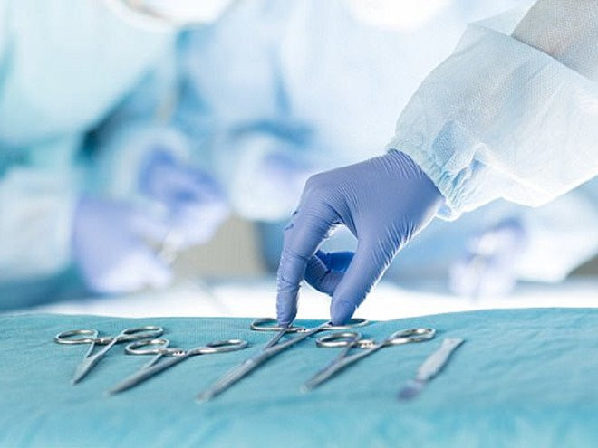 Ca phẫu thuật cho bé trai tại bệnh viện - Ảnh BVCC Ca phẫu thuật cho bé trai tại bệnh viện - Ảnh BVCC