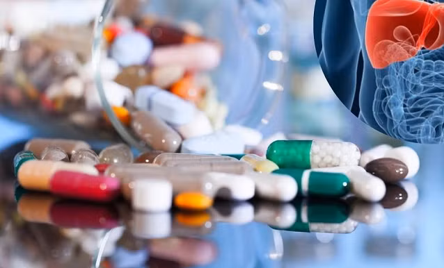 Người dân không nên tự ý mua và sử dụng thuốc khi chưa có chỉ định của bác sĩ - Ảnh minh hoạ Người dân không nên tự ý mua và sử dụng thuốc khi chưa có chỉ định của bác sĩ - Ảnh minh hoạ