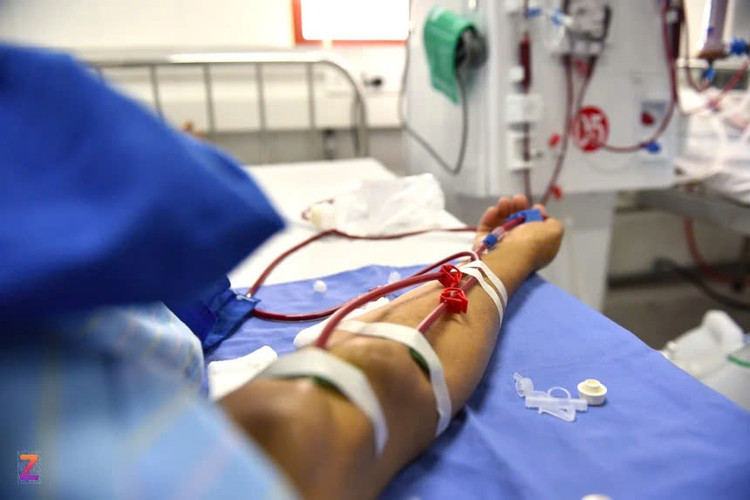 Bệnh nhân suy thận mạn phải lọc máu - Ảnh BVCC