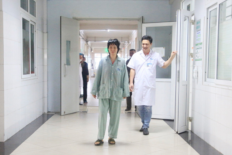 Bệnh nhân bảo tồn được chi phục hồi sau phẫu thuật - ảnh BVCC