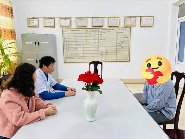 Tư vấn cho bệnh nhân trầm cảm - Ảnh BVCC