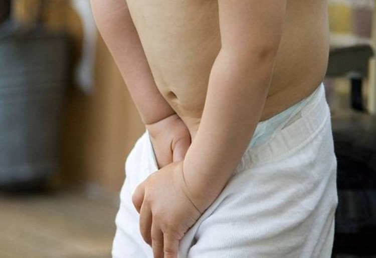 Đau vùng bìu ngại không nói, bé trai phải cắt bỏ tinh hoàn vì xoắn - Ảnh minh hoạ