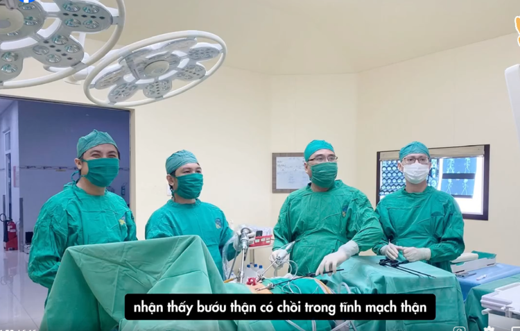 Ca phẫu thuật cho bệnh nhân - Ảnh BVCC