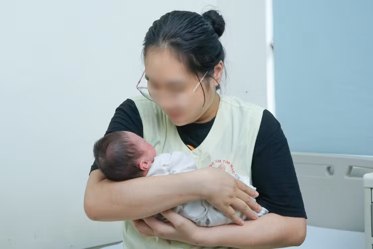 Kỳ tích cứu sống bệnh nhi 11 ngày tuổi mắc tim bẩm sinh hiếm gặp - Ảnh BVCC