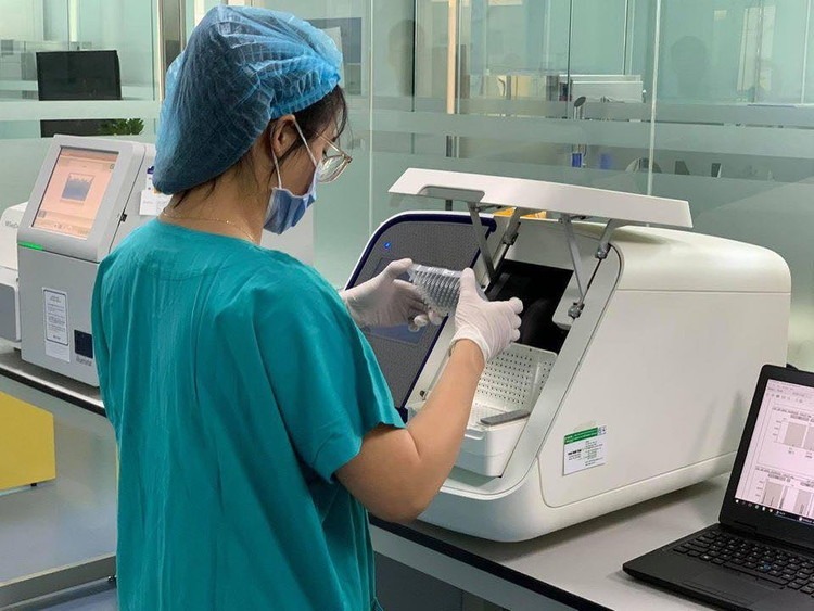 Những mốc khám thai quan trọng mẹ bầu không nên bỏ lỡ ảnh 2