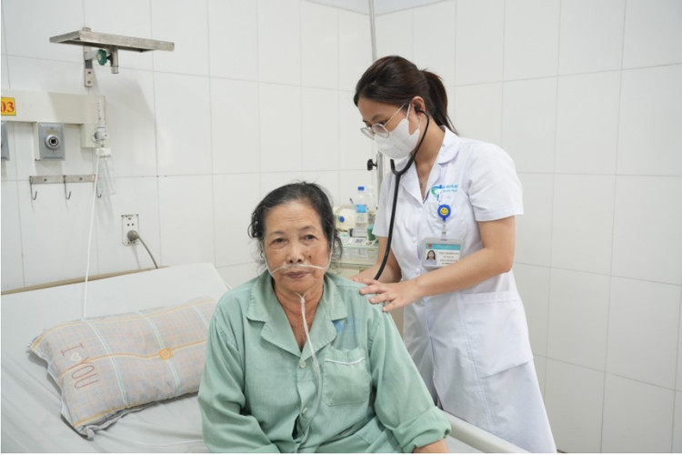Chăm sóc bệnh nhân hen phế quản tại bệnh viện - Ảnh BVCC