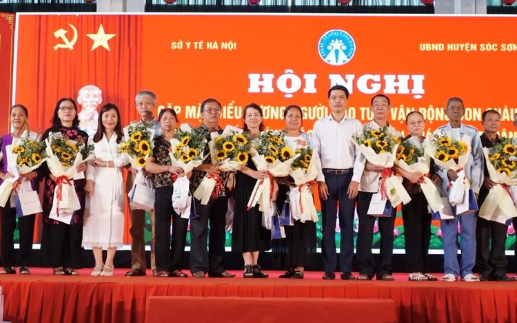 Biểu dương người cao tuổi tại Sóc Sơn, Hà Nội