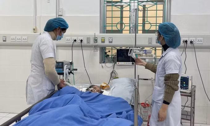 Thời tiết lạnh là mối nguy hàng đầu với người cao tuổi có tiền sử tăng huyết áp