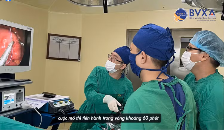 Ca phẫu thuật cho bệnh nhân - Ảnh BVCC