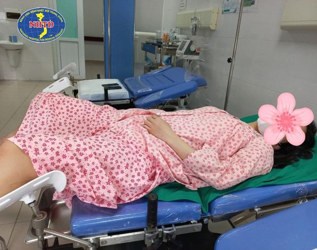 Tự phá thai bằng thuốc trên mạng, thiếu nữ 19 tuổi nguy kịch ảnh 1