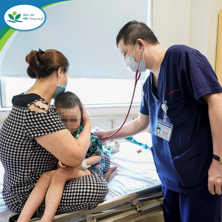 Một số lưu ý của các chuyên gia Bệnh viện Nhi Trung ương dành cho phụ huynh và các bác sĩ trong quá trình phát hiện, xử trí bệnh viêm cơ tim ở trẻ