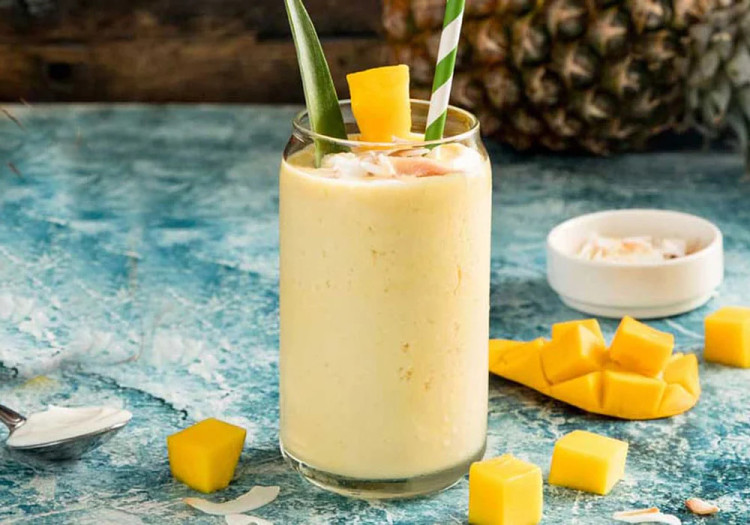 Sinh tố dứa xoài rất tốt cho sức khỏe - Ảnh minh họa