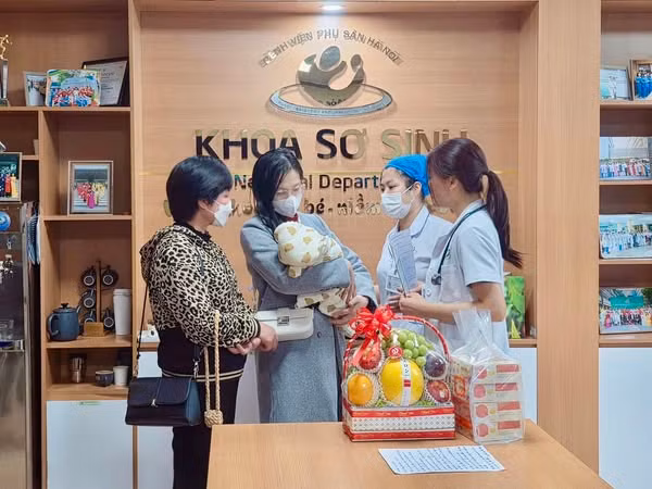 Hành trình phi thường sau 3 tháng bé sinh non đạt mốc 3000g về với gia đình - Ảnh BVCC