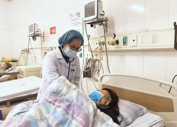 Hen phế quản gặp khoảng 4,5 – 9% ở người già