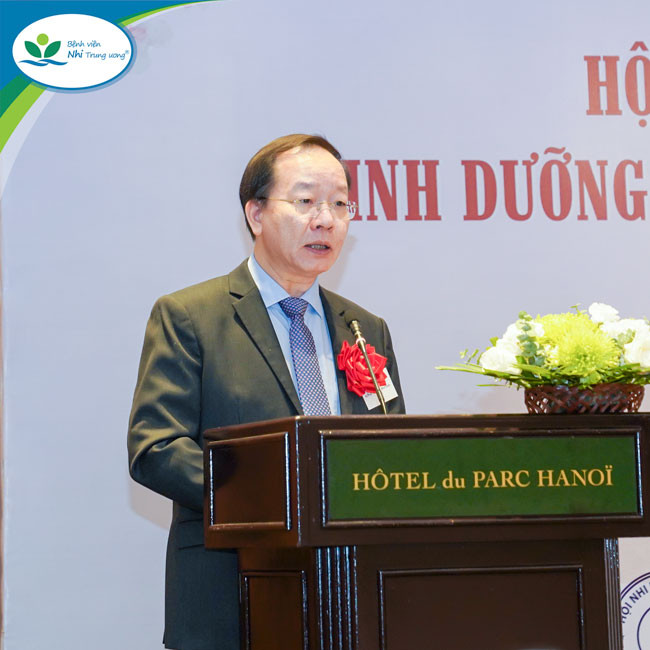 PGS.TS Trần Minh Điển – Chủ tịch Hội Nhi khoa Việt Nam, Giám đốc Bệnh viện Nhi Trung ương chia sẻ về tầm quan trọng của việc đảm bảo dinh dưỡng cho trẻ từ khi thụ thai đến trên 2 tuổi