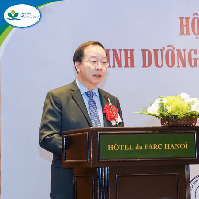 PGS.TS Trần Minh Điển – Chủ tịch Hội Nhi khoa Việt Nam, Giám đốc Bệnh viện Nhi Trung ương chia sẻ về tầm quan trọng của việc đảm bảo dinh dưỡng cho trẻ từ khi thụ thai đến trên 2 tuổi