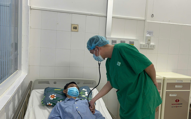 Tình trạng bệnh nhân ổn định sau phẫu thuật ghép thận