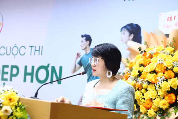 Nhà báo Trần Yến Châu, Phó trưởng ban tổ chức cuộc thi phát biểu