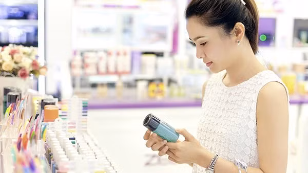 Bác sĩ mách cách giúp bà bầu dùng mỹ phẩm an toàn ảnh 1 Bác sĩ mách cách giúp bà bầu dùng mỹ phẩm an toàn ảnh 1