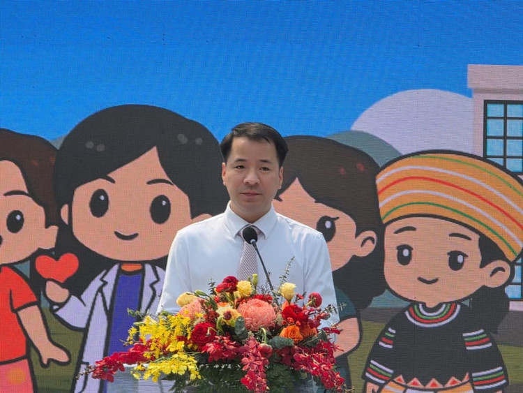 Đồng chí Ngô Văn Cương, Bí thư BCH Trung ương Đoàn phát biểu - Ảnh Bộ Y tế