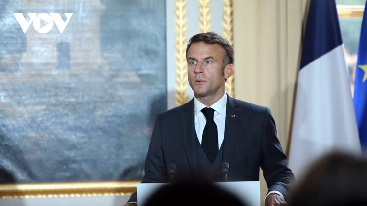 Tổng Bí thư, Chủ tịch nước Tô Lâm và Tổng thống Pháp gặp gỡ báo chí - Hình 2 Tong Bi thu, Chu tich nuoc To Lam va Tong thong Phap gap go bao chi-Hinh-2