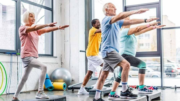 Tầm soát, chẩn đoán sớm là hết sức cần thiết để giảm thiểu nguy cơ khi tập luyện - Ảnh minh họa