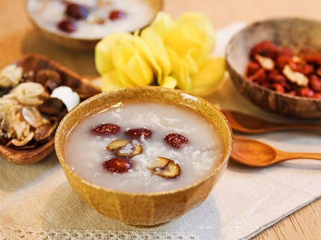 Món ăn làm sáng và đẹp da ảnh 1