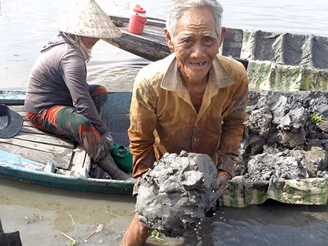 Nỗi khổ người già vì cuộc sống mưu sinh - Ảnh minh họa