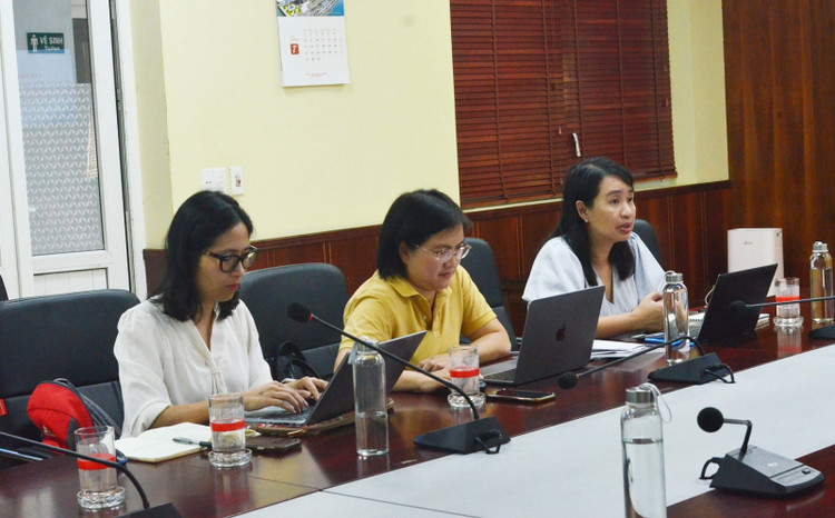 Các chuyên gia tại buổi hội thảo - Ảnh BVCC