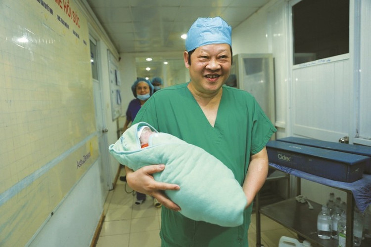 GS.TS Nguyễn Viết Tiến.