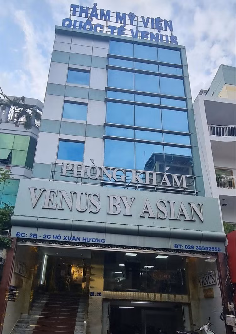 TMV Venus by Asian dính nhiều "lùm xùm" liên quan đến các dịch vụ trái phép