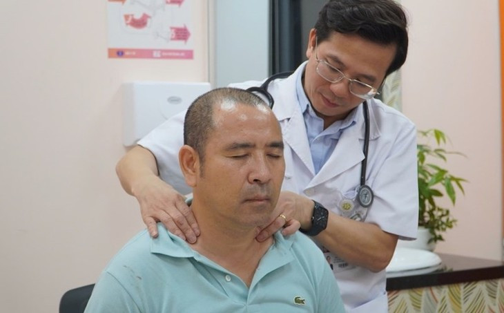 Thăm khám cho bệnh nhân ngoài giờ tại Bệnh viện Bạch Mai