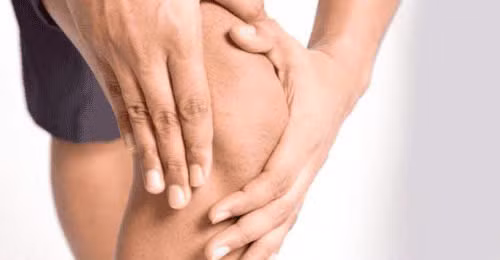 Bệnh nhân bị nhiễm khuẩn khớp cổ tay và khớp vai phải được điều trị hiệu quả tại Khoa Lão khoa - Cơ xương khớp, Bệnh viện Bãi Cháy - Ảnh BVCC