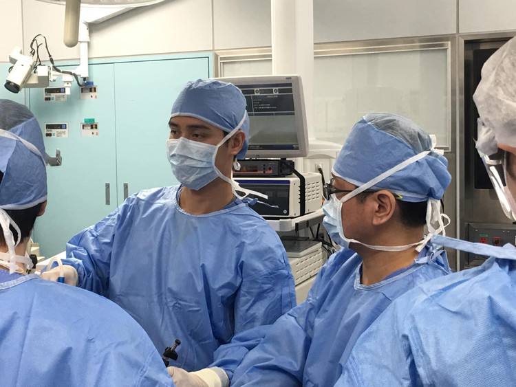 Nội soi để chẩn đoán và loại trừ ung thư đại trực tràng - Ảnh BSCC