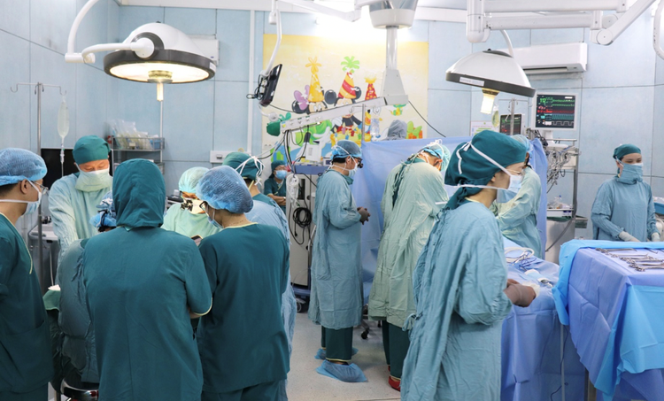 Triển khai nhiều kỹ thuật chẩn đoán và điều trị chuyên sâu