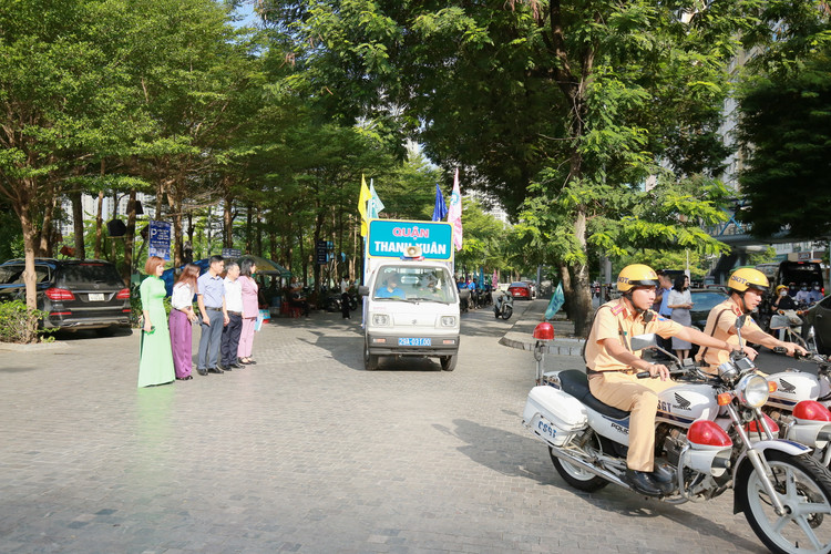 Hà Nội: Mít tinh, diễu hành hưởng ứng ngày Quốc tế trẻ em gái