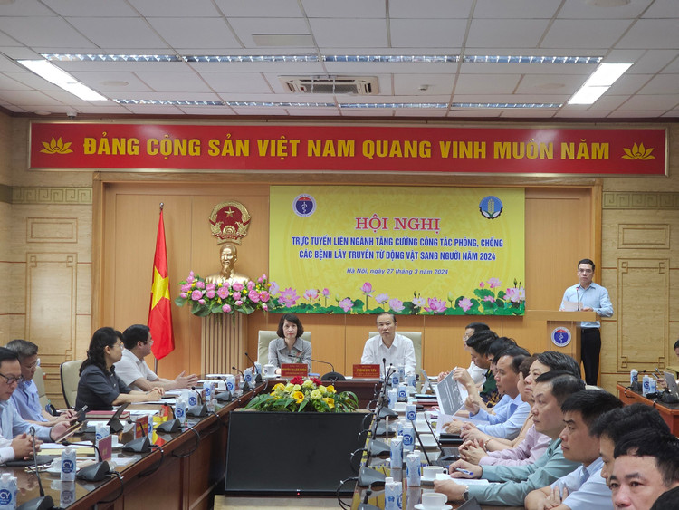 “Hội nghị trực tuyến liên ngành về tăng cường công tác phòng, chống các bệnh lây truyền từ động vật sang người năm 2024 “Hội nghị trực tuyến liên ngành về tăng cường công tác phòng, chống các bệnh lây truyền từ động vật sang người năm 2024