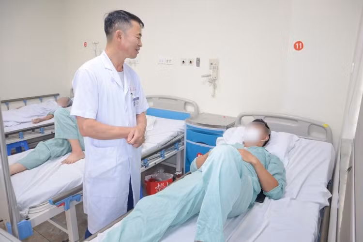phun-thuoc.jpg