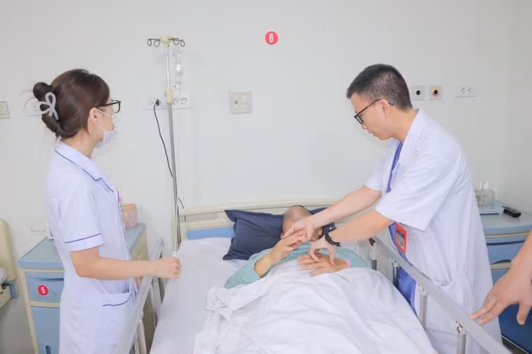 cau-nhat-tan-1.jpg