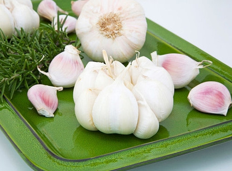 Bà bầu bị viêm họng... áp dụng ngay những mẹo này ảnh 9