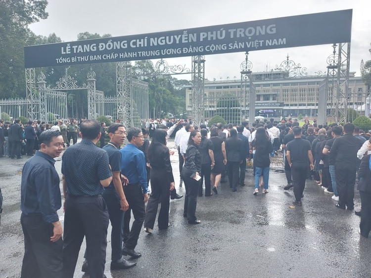 (Ảnh Hữu Thông)