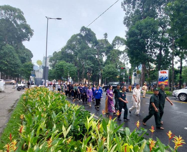 (Ảnh Hữu Thông)