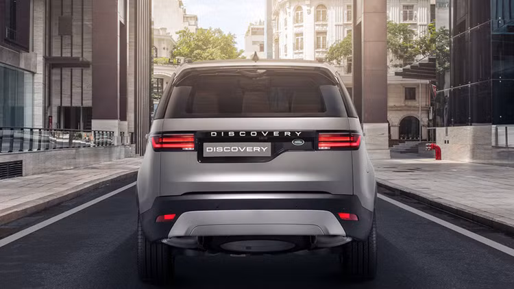 Land Rover Discovery mới cập bến thị trường Việt Nam: Tinh chỉnh trang bị, giá từ 4,54 tỷ đồng ảnh 4