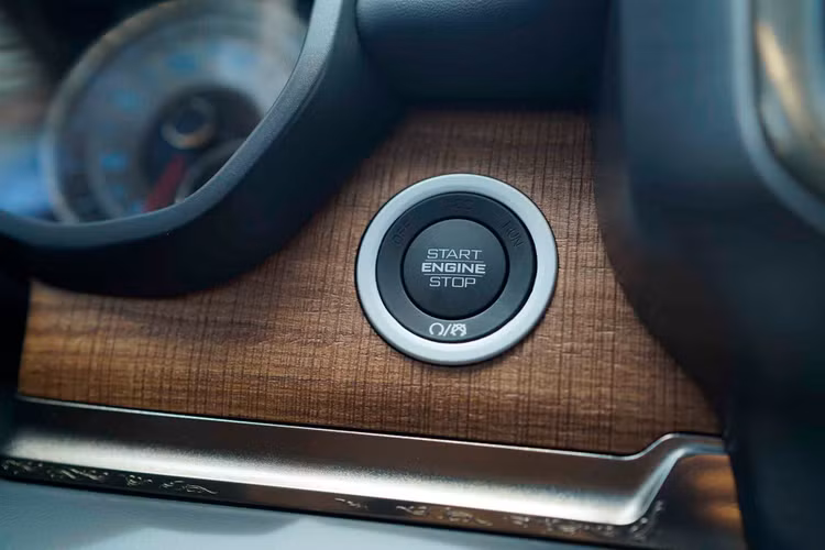 Cận cảnh siêu bán tải RAM 1500 phiên bản cao nhất Longhorn tại Việt Nam ảnh 7