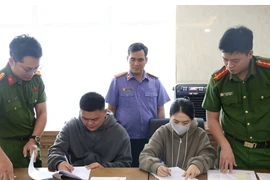 Khởi tố vụ sản xuất rong biển khô giả tại Đà Nẵng, thu hơn 7.000 sản phẩm