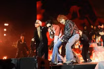Thị trường du lịch tăng tốc nhờ loạt concert âm nhạc quy mô lớn
