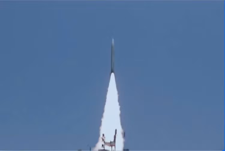 z7746222849059-8822861e2e5e3b6a49a8564f335389fa.jpg