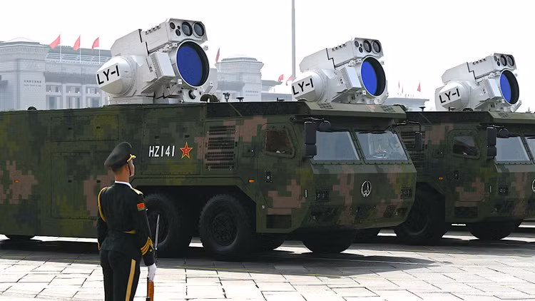 ly-1-laser-2025-china-parade.jpg