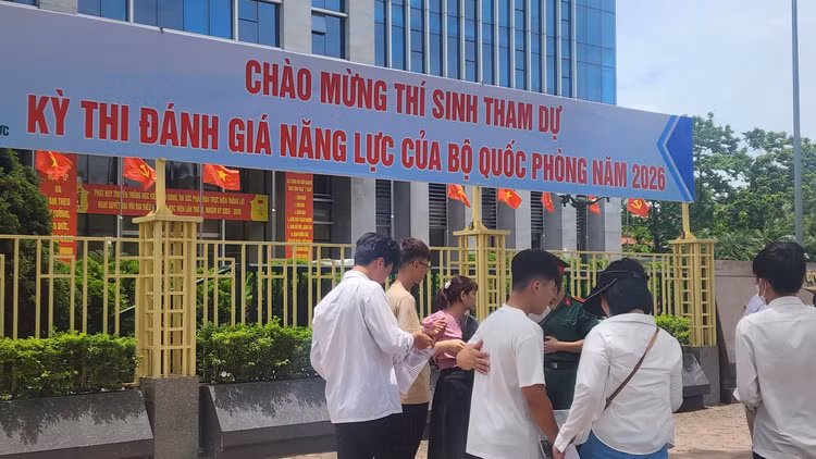 2aoboqenpnwtofux48m9pldq1x86m0cqp1nbucbk.jpg