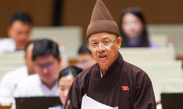 hoa-thuong-thich-thanh-quyet.jpg